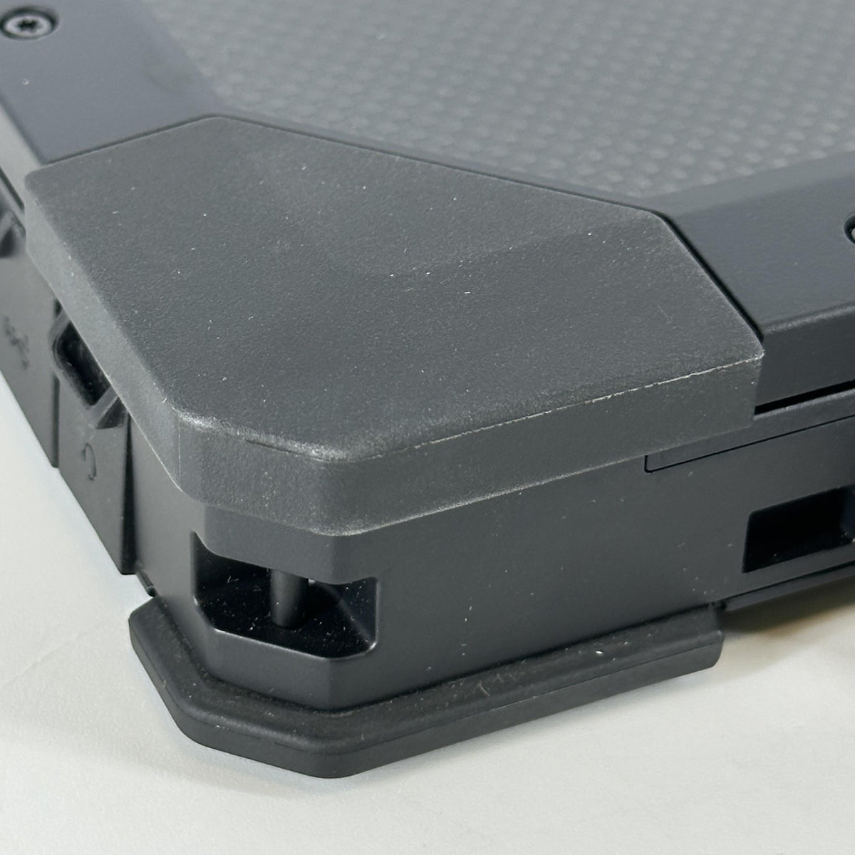 Dell Pro Rugged 14 RB14250 Black WiFi 2.1 GHz Intel Core Ultra 7 32GB RAM 1TB Solid State Drive