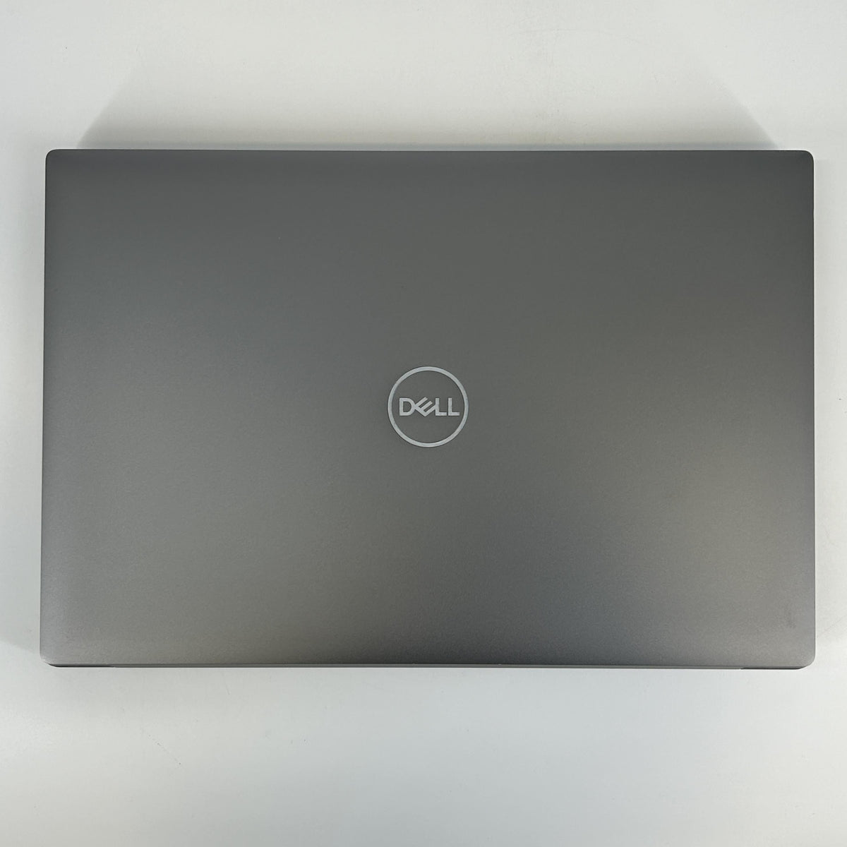 Dell Precision 5690 16 Gray 3.8 GHz Intel Core Ultra 7 64GB RAM 1TB Solid State Drive NVIDIA RTX 2000 Ada 8 GB