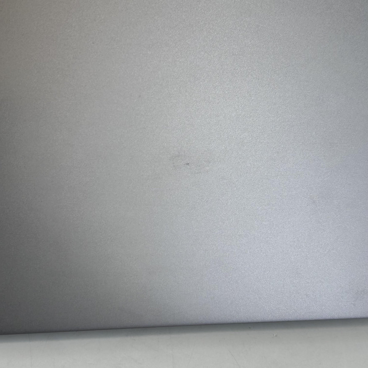 Lenovo IdeaPad Pro 5i 16 Luna Grey 1.4 GHz Intel Core Ultra 7 16GB RAM 1TB Solid State Drive NVIDIA GeForce RTX 3050 6 GB