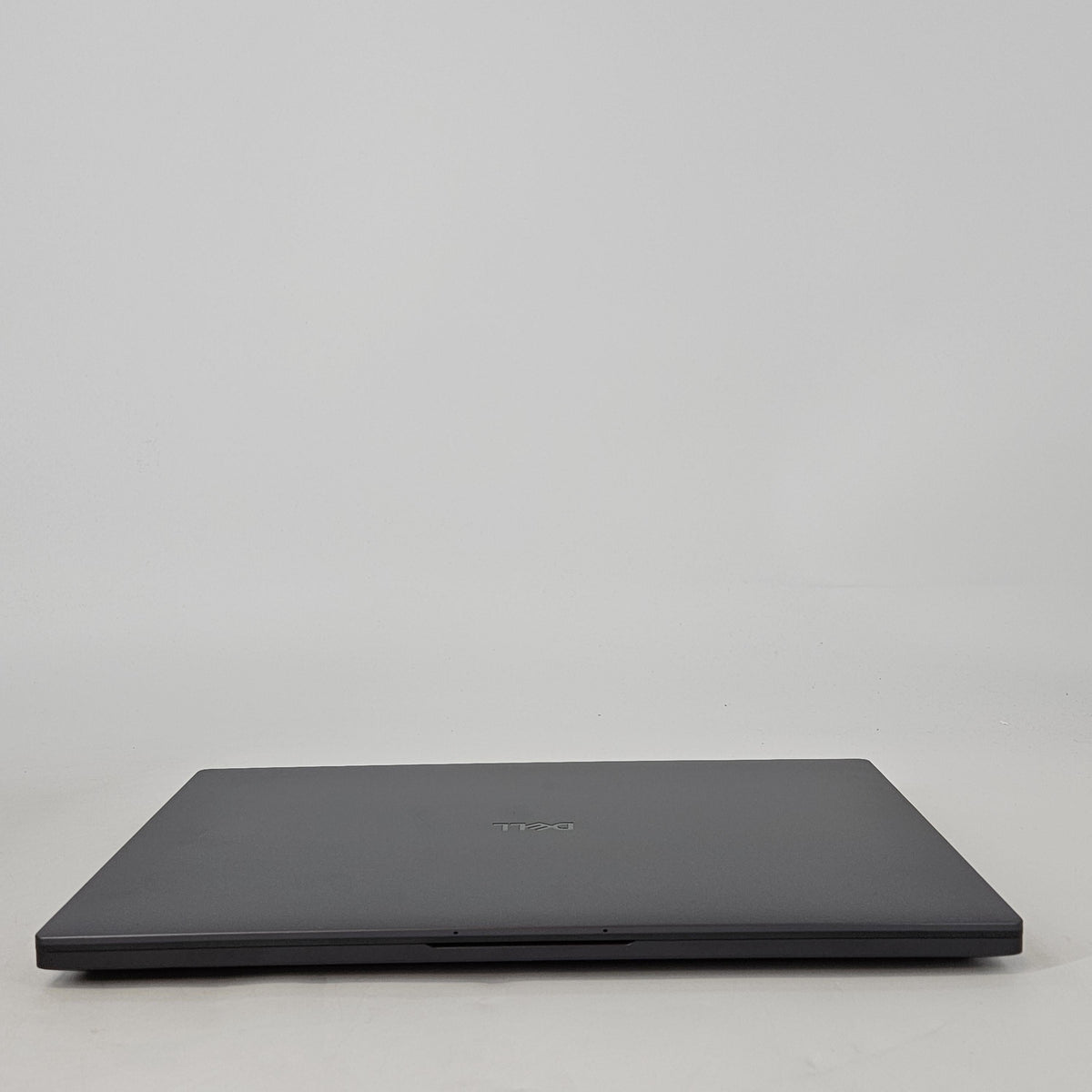 Dell Pro Max 16 Premium MA16250 Magnetite 2.2 GHz Intel Core Ultra 7 Series 2 32GB RAM 512GB Solid State Drive NVIDIA RTX PRO 1000 Blackwell 8 GB