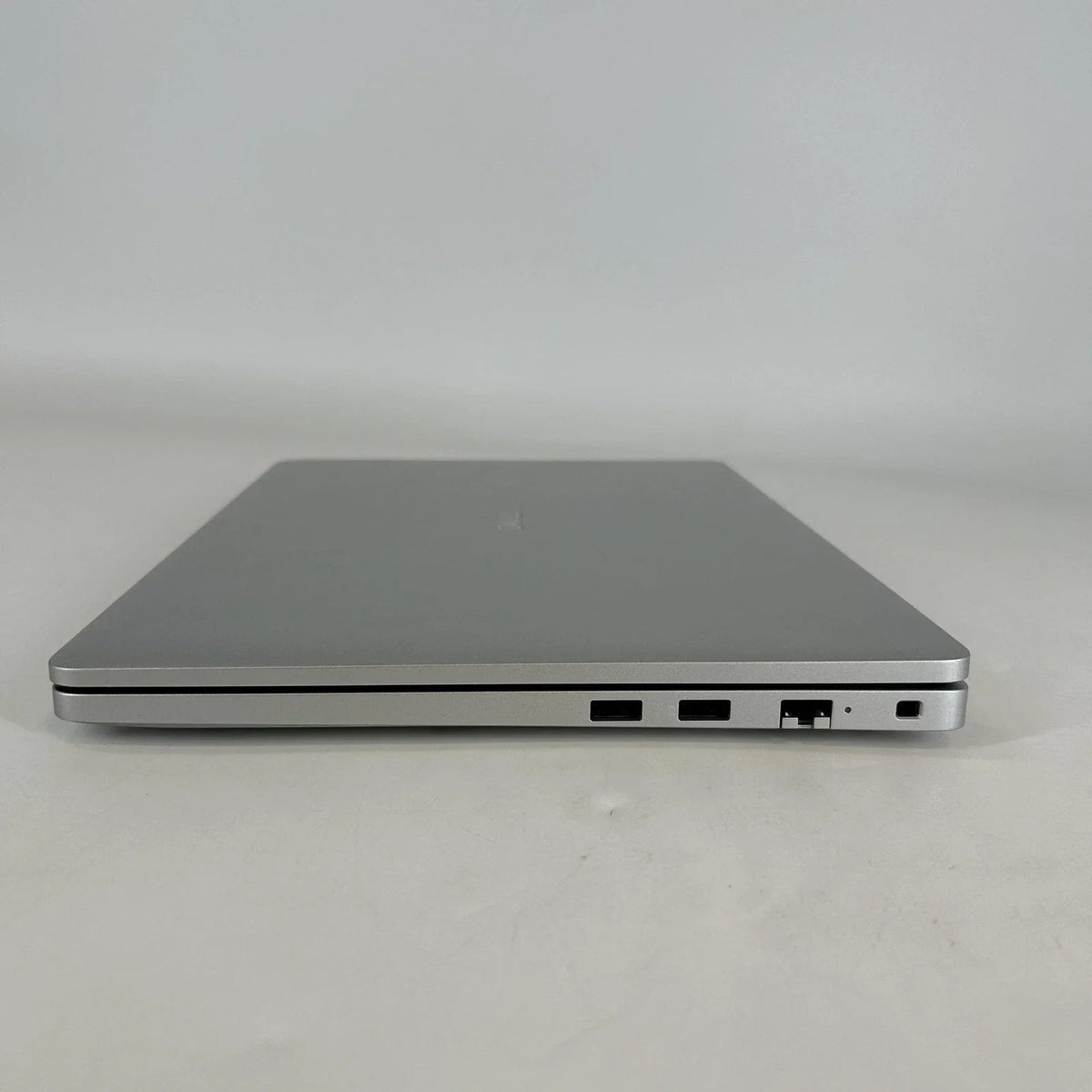Dell Pro 14 PC14250 Platinum Silver 2.0 GHz Intel Core Ultra 7 Series 2 16GB RAM 512GB Solid State Drive