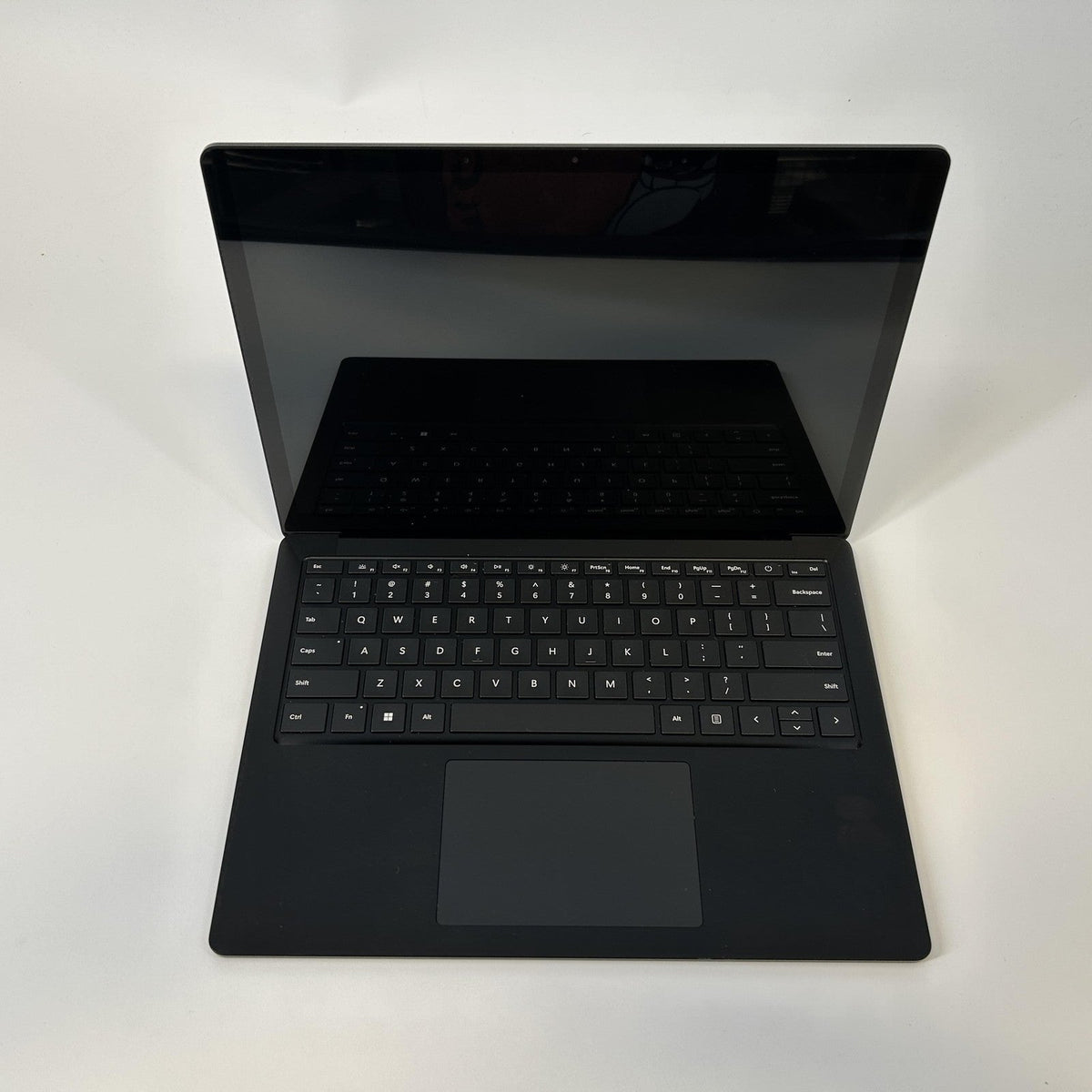 Microsoft Surface Laptop 5 13.5 Black 2.7 GHz Intel Core i7 12th Gen. 16GB RAM 512GB Solid State Drive