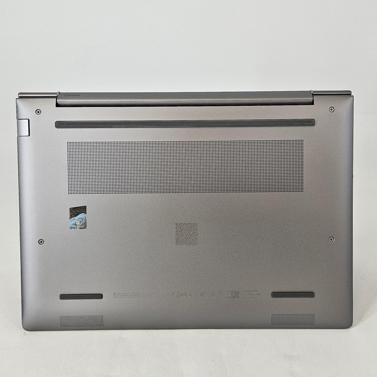 HP ZBook 8 G1i 14 Meteor Silver 2.1 GHz Intel Core Ultra 7 Series 2 32GB RAM 1TB Solid State Drive