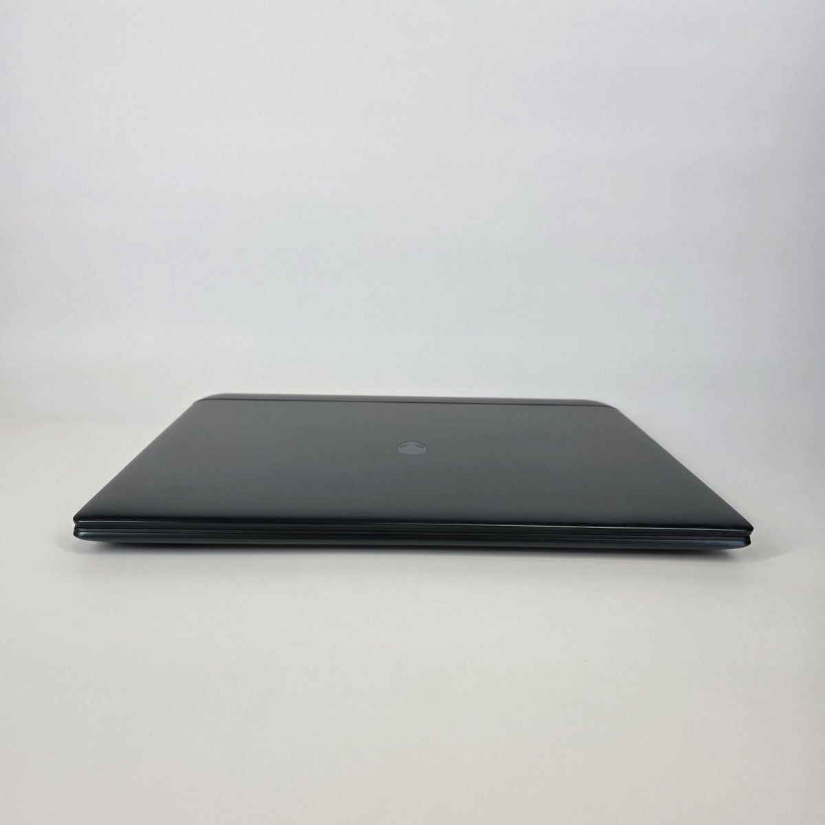 Dell Alienware 18 Area-51 Teal 2.7 GHz Intel Core Ultra 9 Series 2 32GB RAM 2TB Solid State Drive NVIDIA GeForce RTX 5070 Ti 12 GB