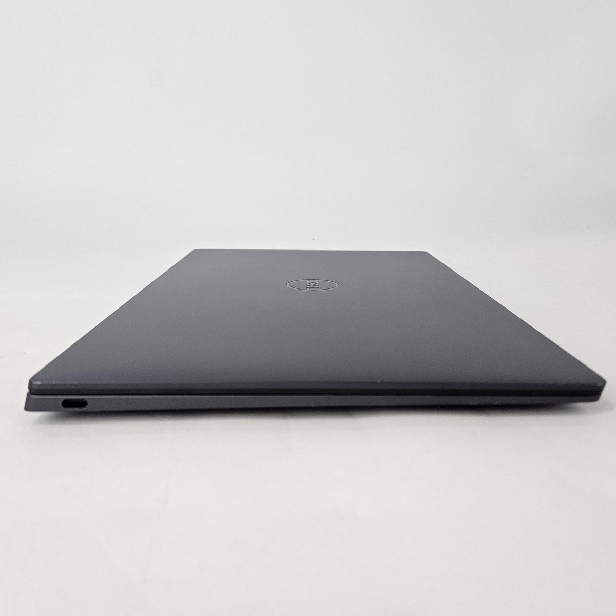 Dell XPS 13 9350 Gray 3.3 GHz Intel Core Ultra 9 Series 2 32GB RAM 1TB Solid State Drive