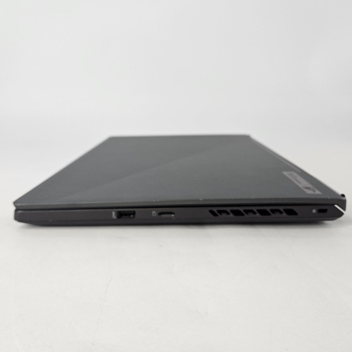 Asus ROG Zephyrus G15 GA503 15.6 Black 3.3 GHz AMD Ryzen 9 6900HS 16GB RAM 512GB Solid State Drive NVIDIA GeForce RTX 3060 6 GB