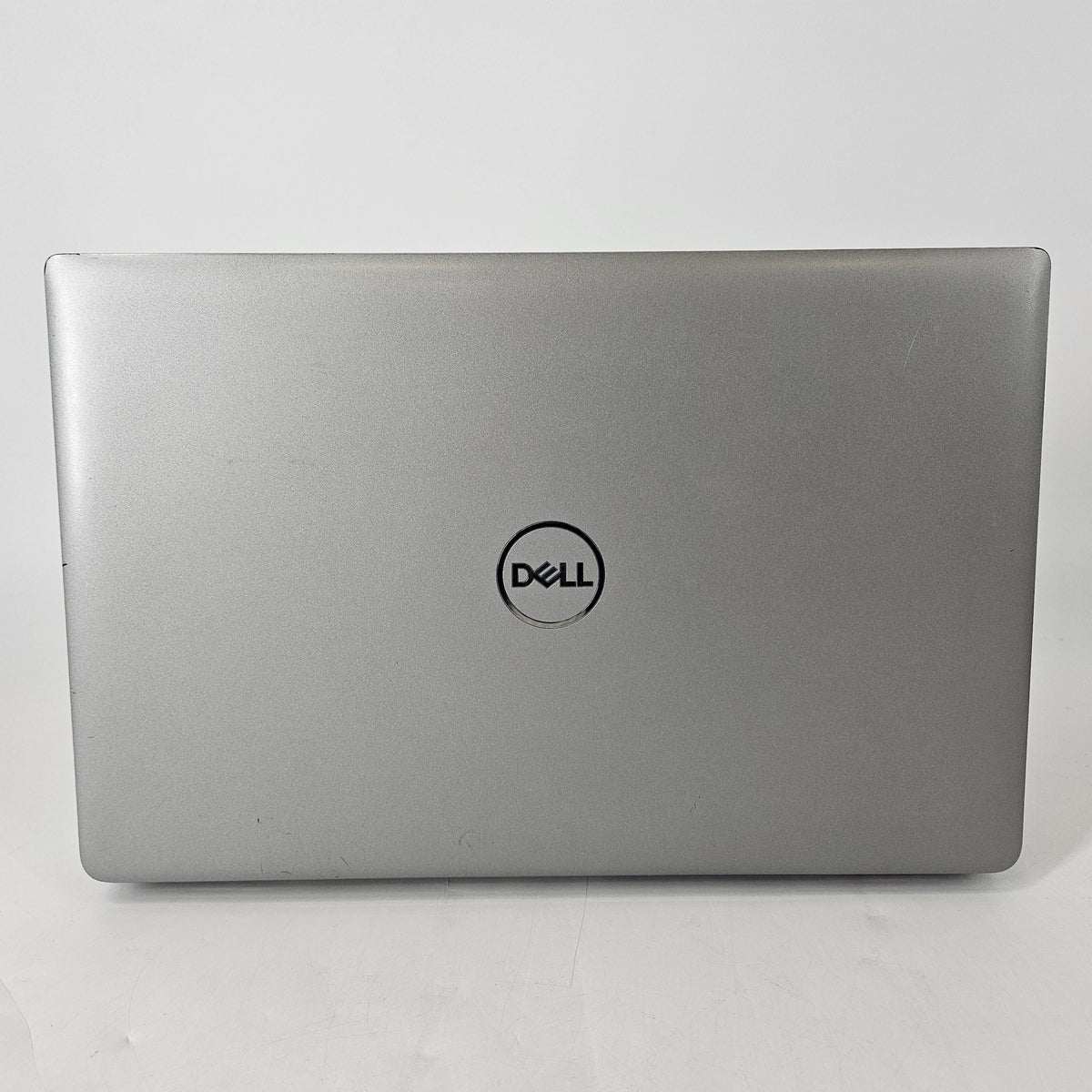 Dell Latitude 5540 15.6 Gray 1.7 GHz Intel Core i7 13th Gen. 32GB RAM 512GB Solid State Drive
