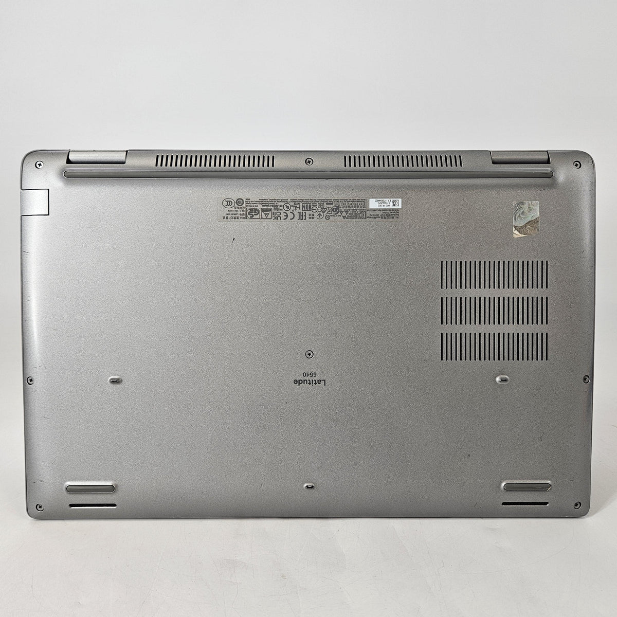 Dell Latitude 5540 15.6 Gray 1.7 GHz Intel Core i7 13th Gen. 32GB RAM 512GB Solid State Drive