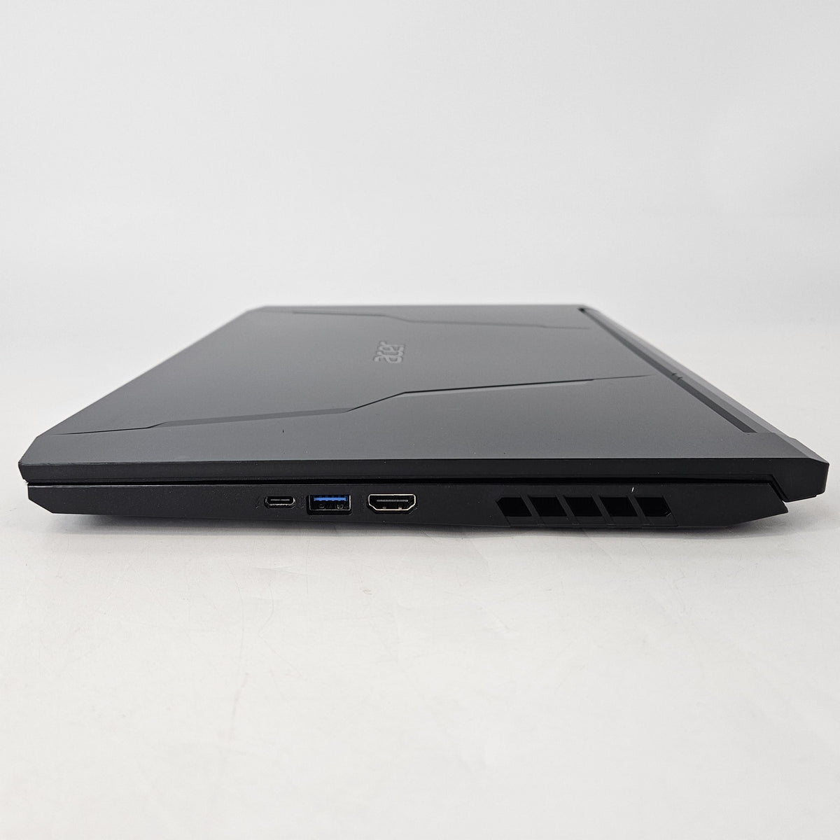 Acer Nitro 5 15.6 Black 2.3 GHz Intel Core i7 11th Gen. 32GB RAM 512GB Solid State Drive NVIDIA GeForce RTX 3050 Ti 4 GB