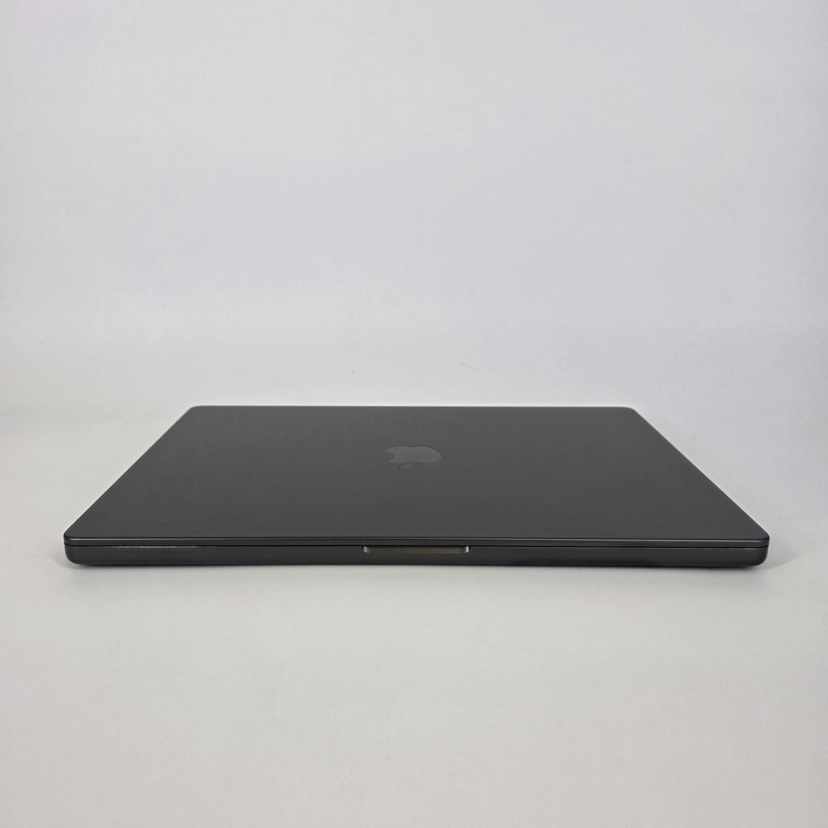 MacBook Pro 16 2024 Space Black 4.4 GHz M4 Max 16-Core CPU 128GB Unified Memory 2TB Solid State Drive 40-Core GPU