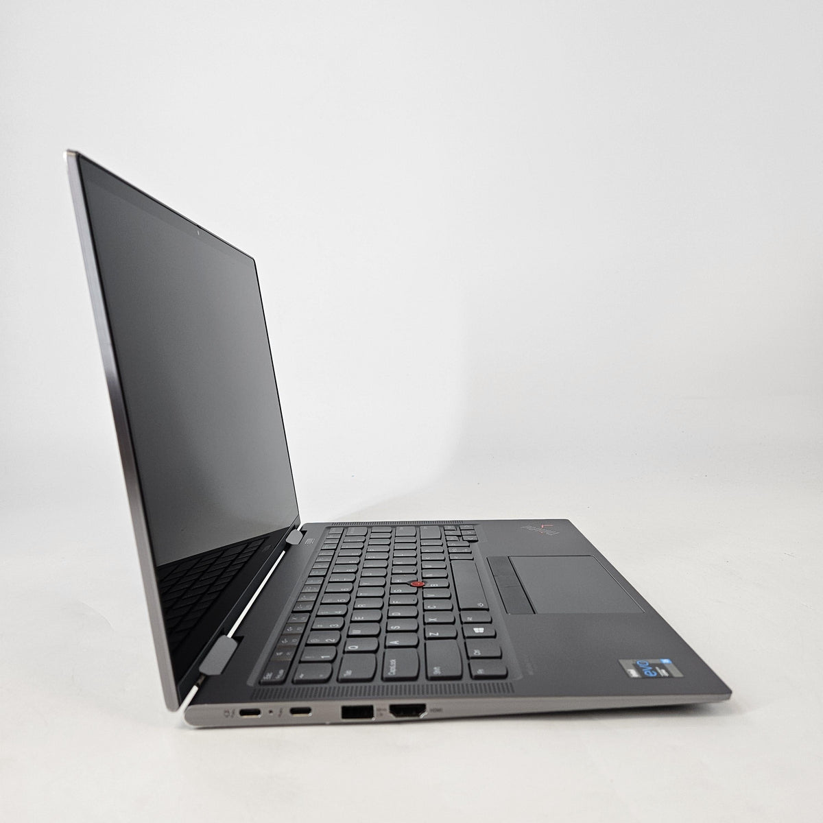 Lenovo ThinkPad X1 Yoga Gen 6 14 Gray 2.4 GHz Intel Core i5 11th Gen. 16GB RAM 512GB Solid State Drive