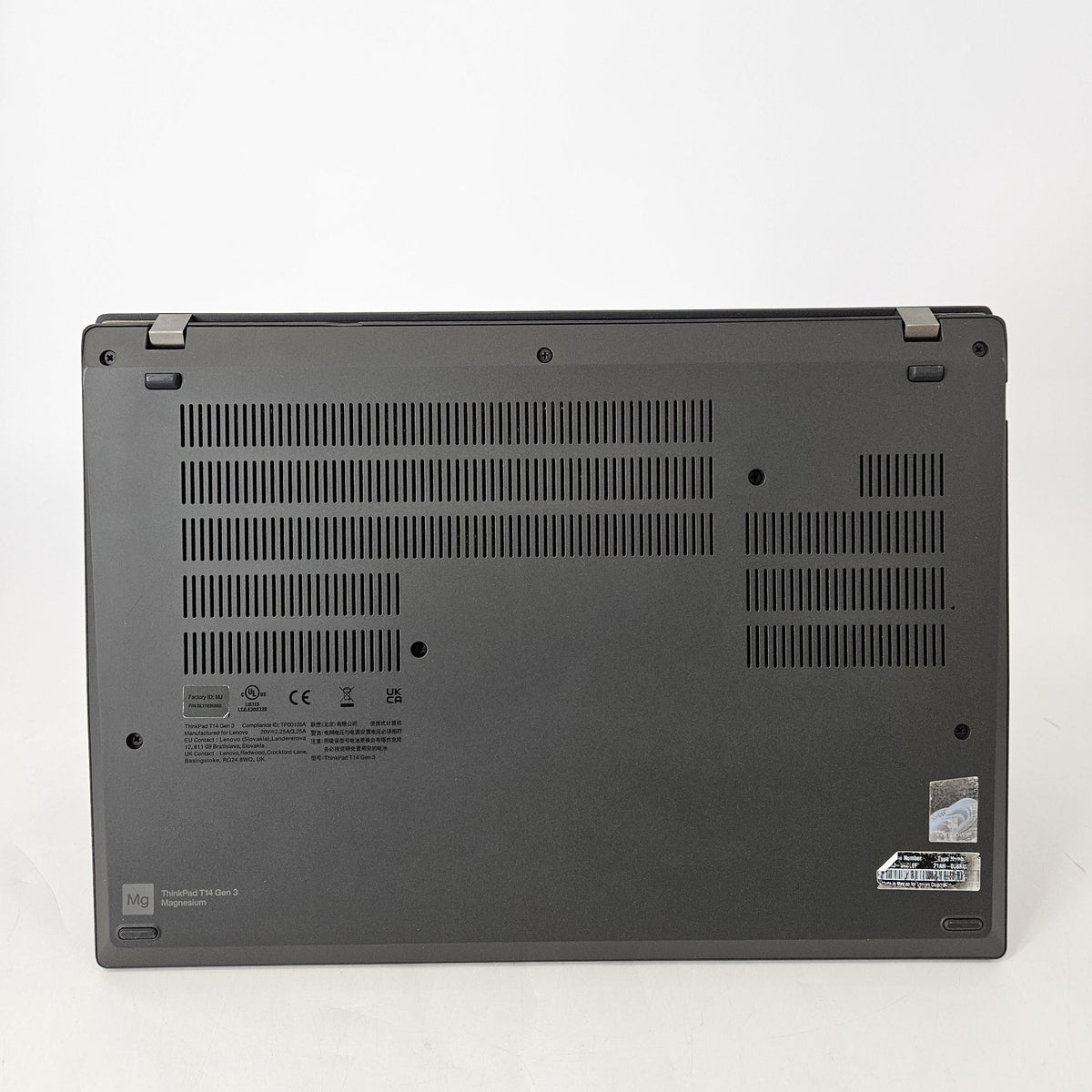 Lenovo ThinkPad T14 Gen 3 Black 2.2 GHz Intel Core i7 12th Gen. 16GB RAM 512GB Solid State Drive