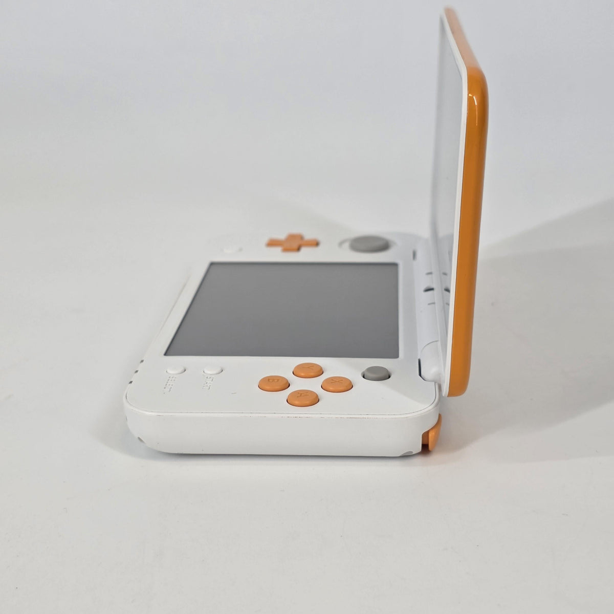 Nintendo New 2DS XL White + Orange White