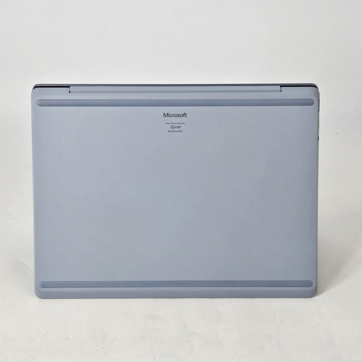 Microsoft Surface Laptop Go 3 12.4 Blue 2.5 GHz Intel Core i5 12th Gen. 8GB RAM 256GB Solid State Drive