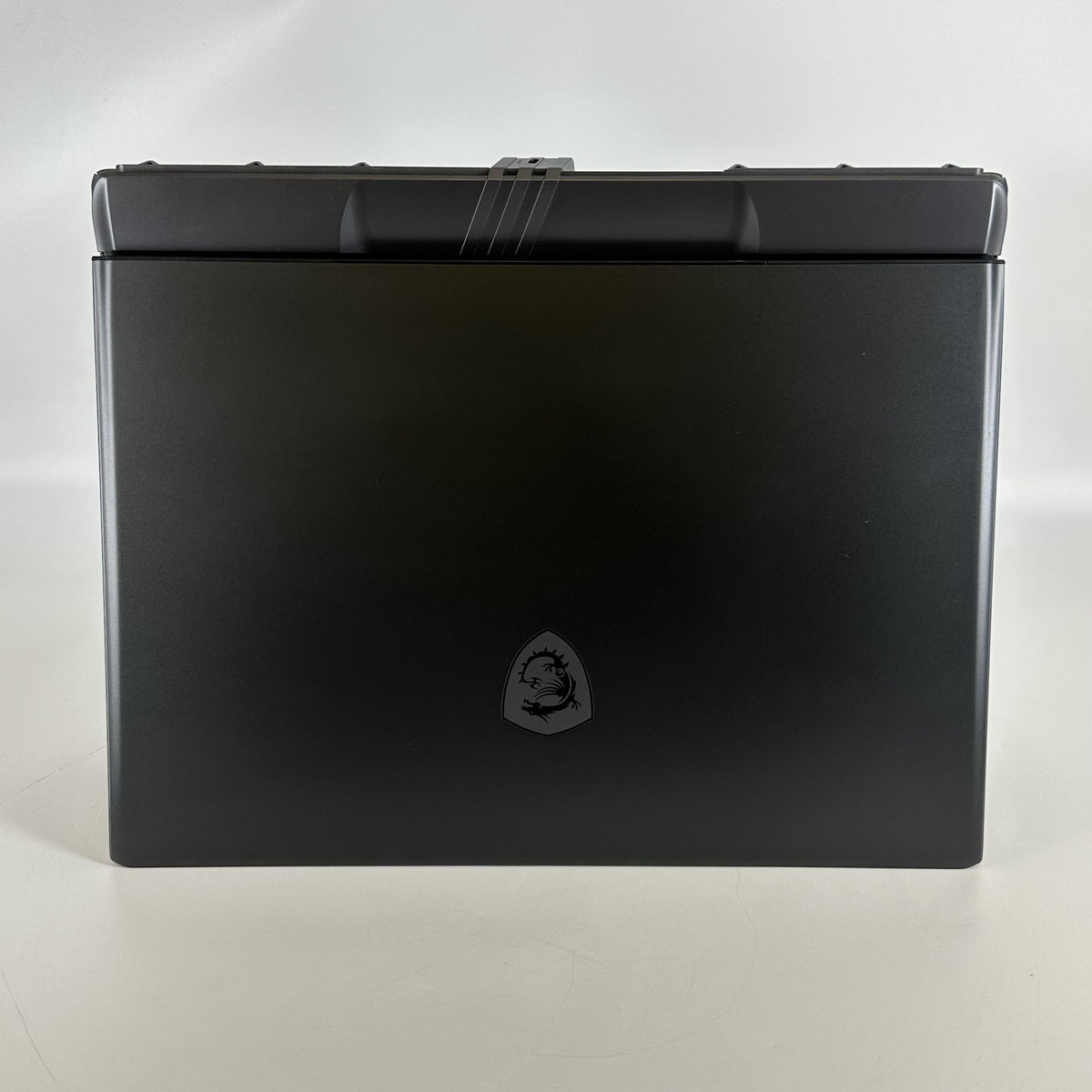 MSI Vector 17 HX 17 Gray 2.2 GHz Intel Core i9 14th Gen. 32GB RAM 1TB Solid State Drive NVIDIA GeForce RTX 4070 8 GB