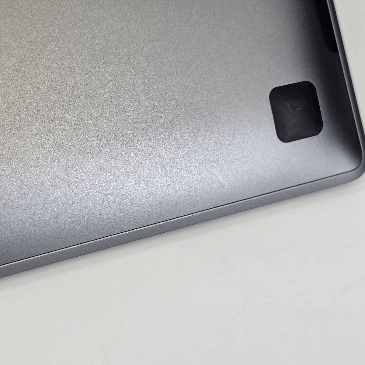 Samsung Galaxy Book5 Pro 360 16 Silver 2.2 GHz Intel Core Ultra 7 Series 2 16GB RAM 1TB Solid State Drive