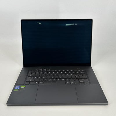 Asus ROG Zephyrus G16 GU605 16 240Hz QHD+ 2.5 GHz Ultra 9 185H 16GB 1TB RTX 4070