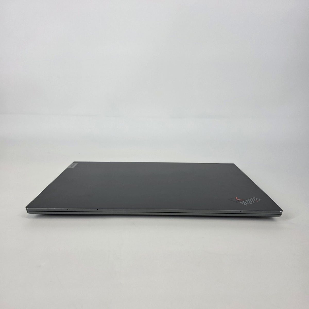 Lenovo ThinkPad X1 Yoga Gen 6 14 Gray 2.8 GHz Intel Core i7 11th Gen. 16GB RAM 256GB Solid State Drive