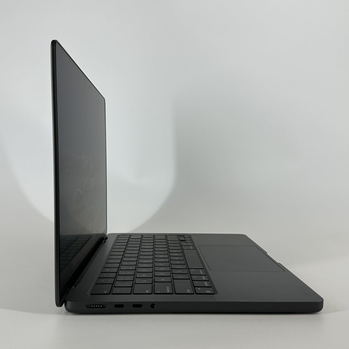 MacBook Pro 14 2024 Space Black 4.4 GHz M4 Max 16-Core CPU 64GB Unified Memory 1TB Solid State Drive 40-Core GPU