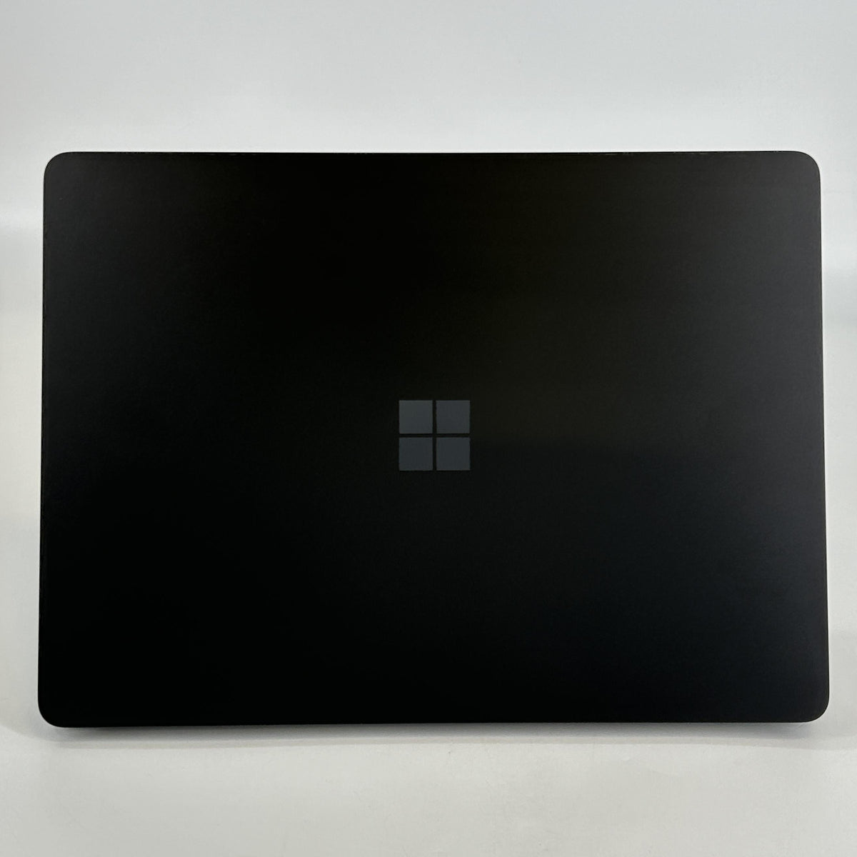 Microsoft Surface Laptop 7 13.8 Black WiFi 3.4 GHz Qualcomm Snapdragon X Elite 32GB RAM 1TB Solid State Drive