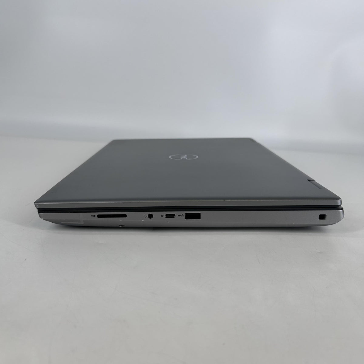 Dell Precision 7770 17.3 Gray 2.3 GHz Intel Core i9 12th Gen. 32GB RAM 512GB Solid State Drive NVIDIA RTX A5500 16 GB