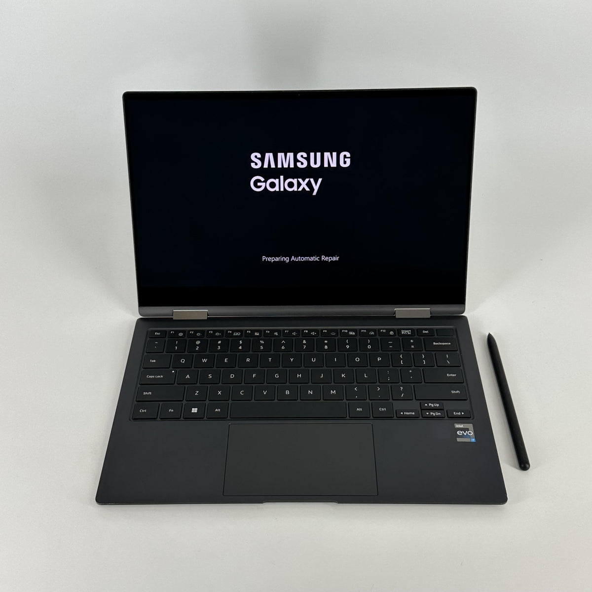 Samsung Galaxy Book2 360 13.3 Graphite WiFi 2.5 GHz Intel Core i7 12th Gen. 16GB RAM 512GB Solid State Drive