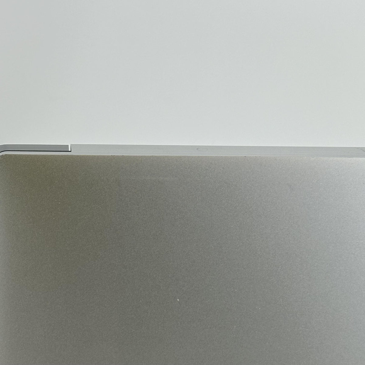 Dell XPS 15 9510 Silver 2.3 GHz Intel Core i7 11th Gen. 32GB RAM 1TB Solid State Drive NVIDIA GeForce RTX 3050 Ti 4 GB