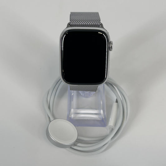 Apple Watch (Series 8) 45mm Silver Unlocked 32GB