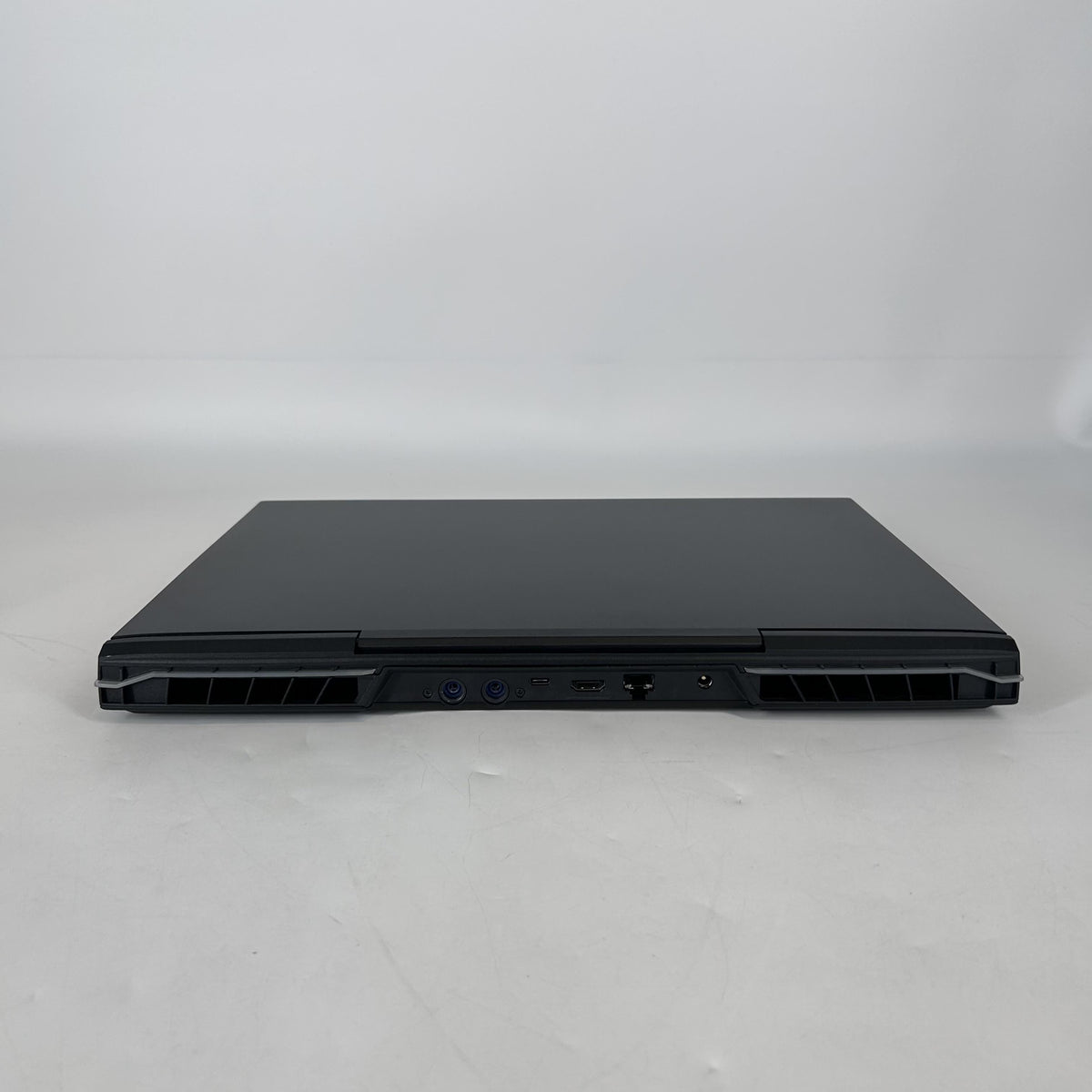 Eluktronics Mech 17 Intel Core i9 13th Gen. 64GB RAM 4TB Solid State Drive NVIDIA GeForce RTX 4090 16 GB