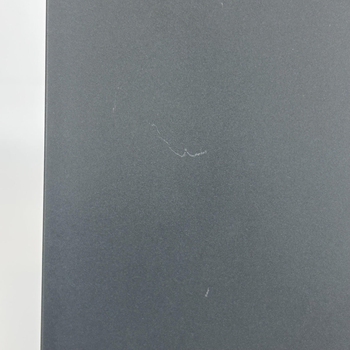 Lenovo ThinkPad T16 Gen 1 Gray 2.2 GHz Intel Core i7 12th Gen. 8GB RAM 512GB Solid State Drive