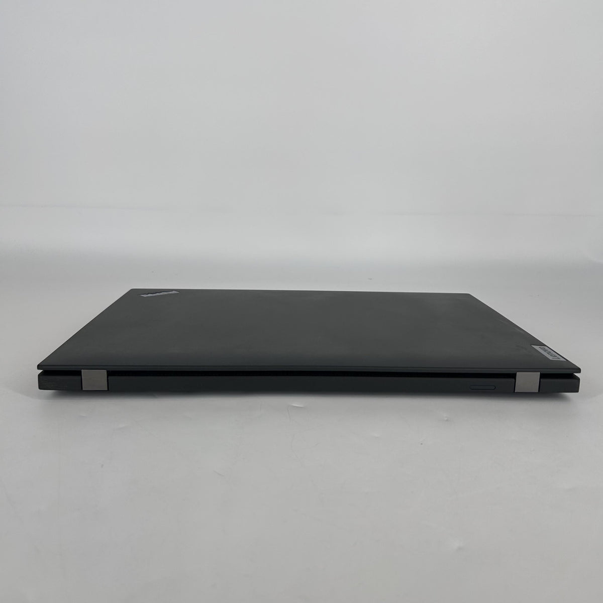 Lenovo ThinkPad T16 Gen 1 Gray 2.2 GHz Intel Core i7 12th Gen. 8GB RAM 512GB Solid State Drive