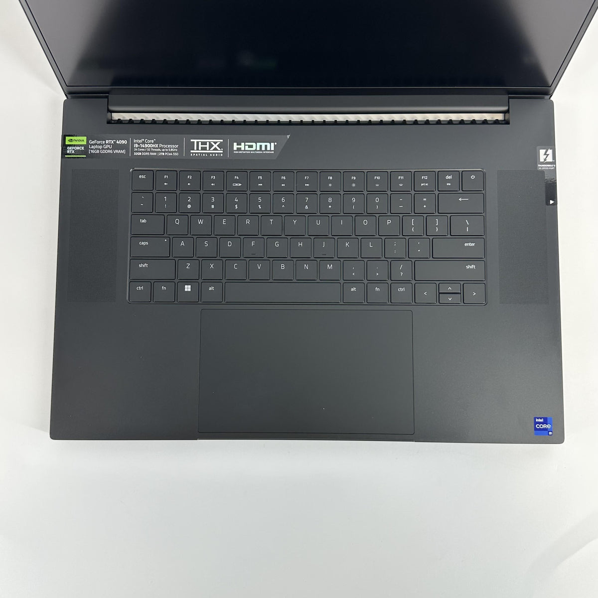 Razer Blade 18 2024 Black 2.2 GHz Intel Core i9 14th Gen. 32GB RAM 2TB Solid State Drive NVIDIA GeForce RTX 4090 16 GB