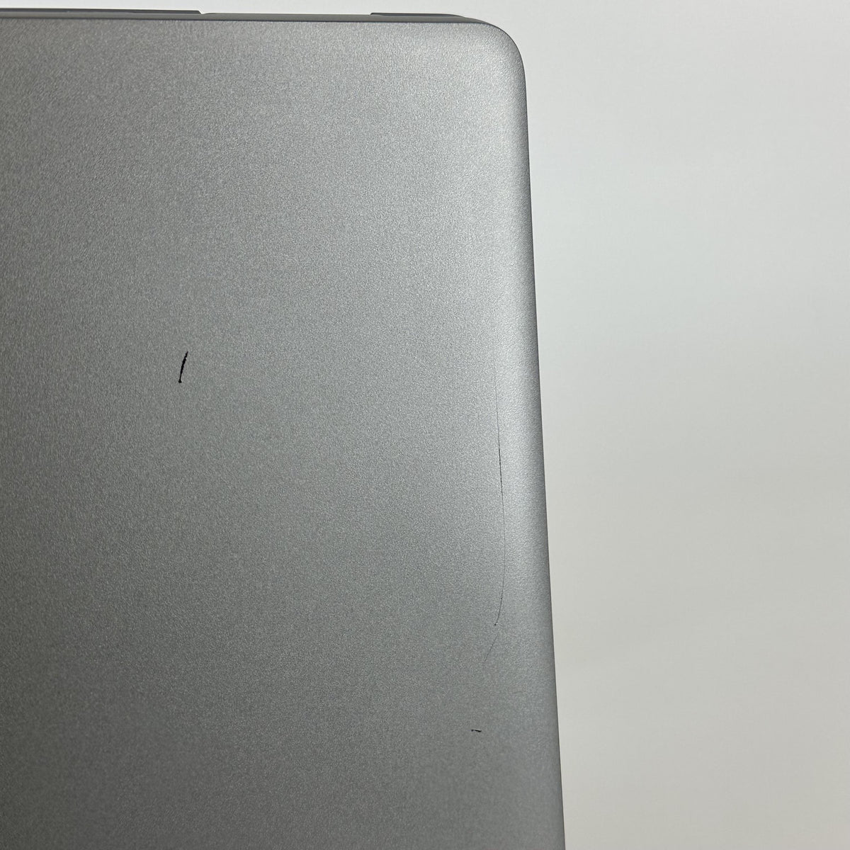 Dell Latitude 5540 15.6 Gray 1.3 GHz Intel Core i5 13th Gen. 8GB RAM 256GB Solid State Drive
