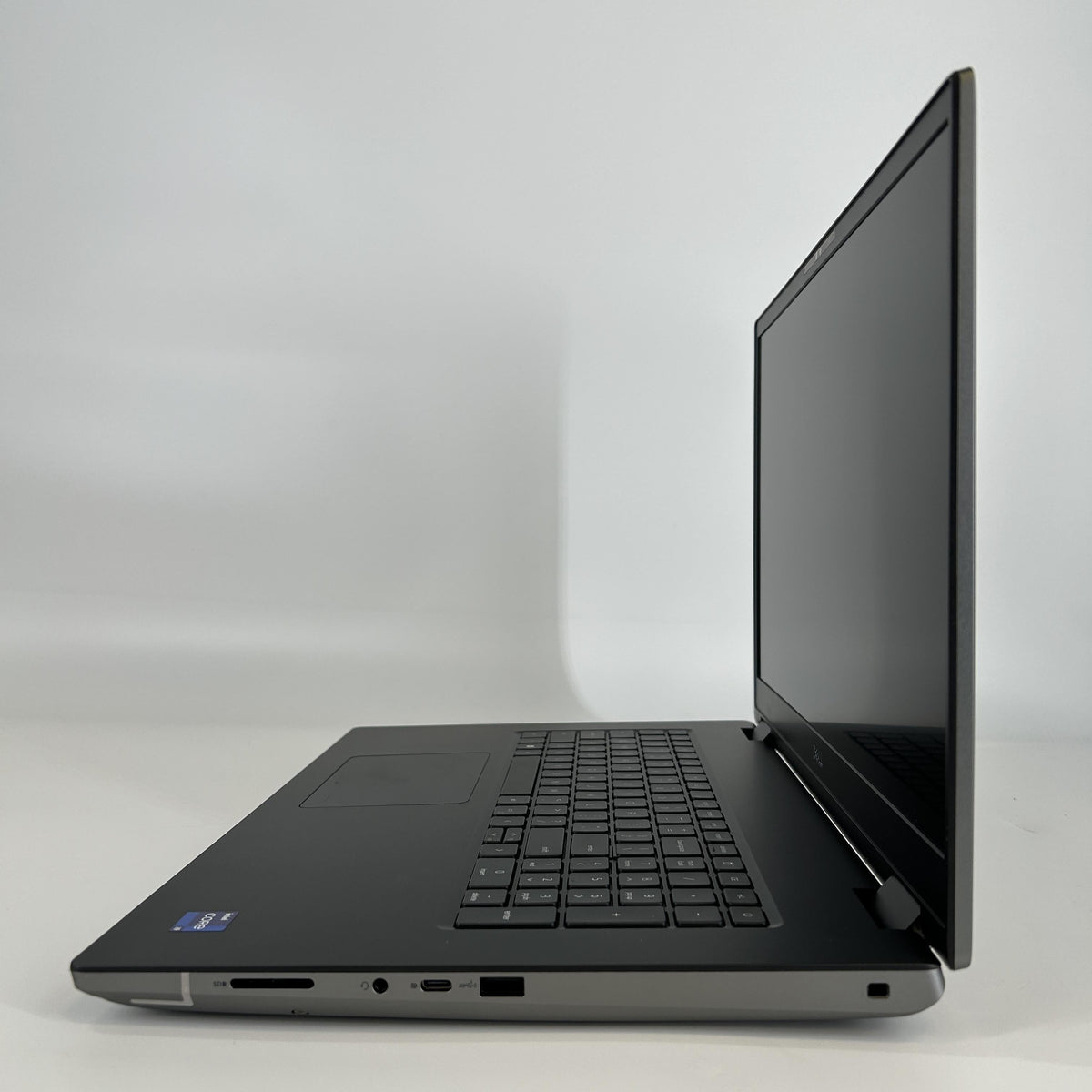 Dell Precision 7780 17.3 Gray 2.2 GHz Intel Core i9 13th Gen. 64GB RAM 1TB Solid State Drive NVIDIA RTX 3500 Ada 12 GB