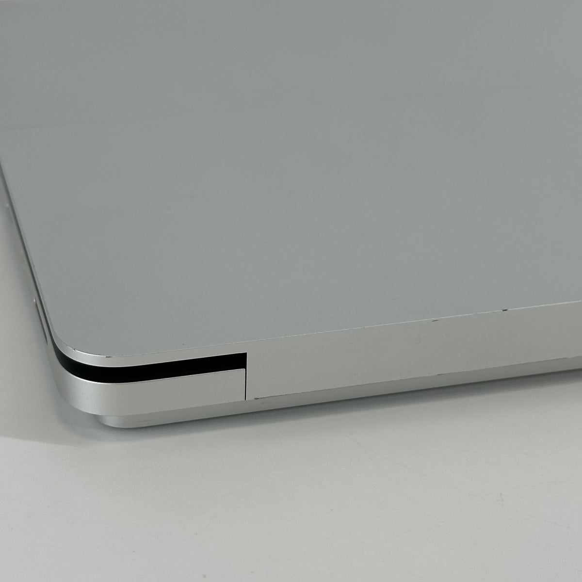 Microsoft Surface Laptop Studio 2 14.4 Silver 2.9 GHz Intel Core i7 13th Gen. 64GB RAM 1TB Solid State Drive NVIDIA GeForce RTX 4060 8 GB