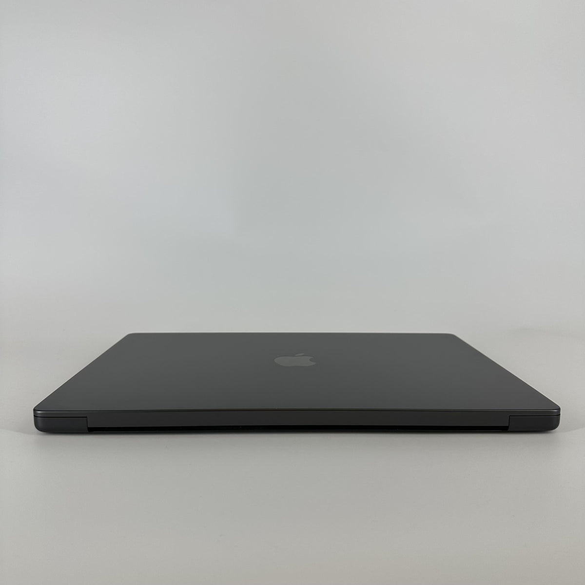 MacBook Pro 16 2024 Space Black 4.4 GHz M4 Max 16-Core CPU 64GB Unified Memory 1TB Solid State Drive 40-Core GPU