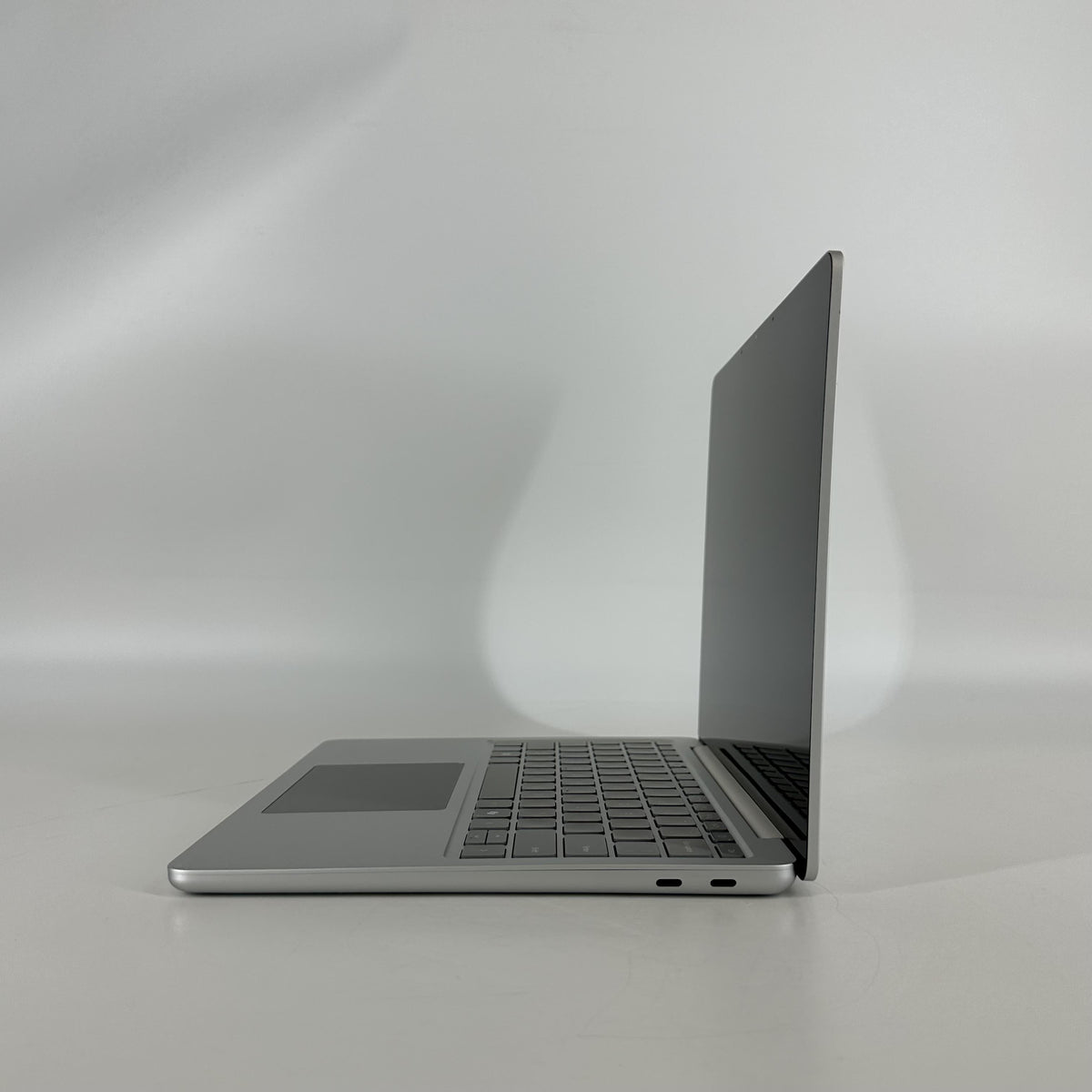 Microsoft Surface Laptop 13 Silver 3.3 GHz Qualcomm Snapdragon X Plus 16GB RAM 256GB UniversalFlashStorage