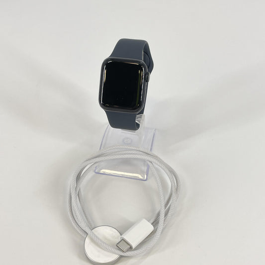Apple Watch SE 3 40mm Midnight Unlocked 64GB