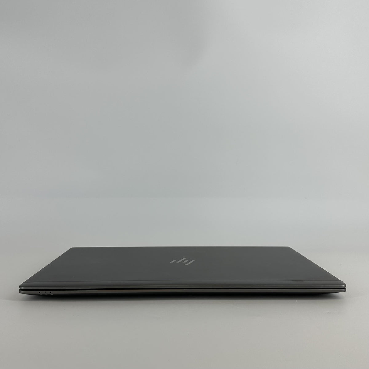 HP ZBook 15u G6 Gray 1.9 GHz Intel Core i7 8th Gen. 16GB RAM 256GB Solid State Drive
