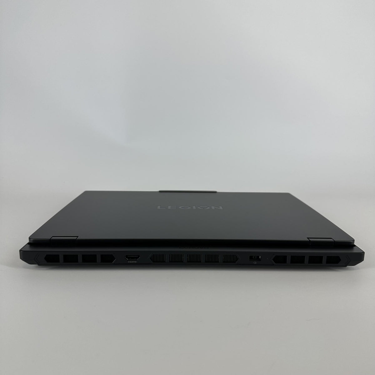Lenovo Legion 5i Gen 10 15.1 Black 2.2 GHz Intel Core i9 14th Gen. 16GB RAM 1TB Solid State Drive NVIDIA GeForce RTX 5070 8 GB
