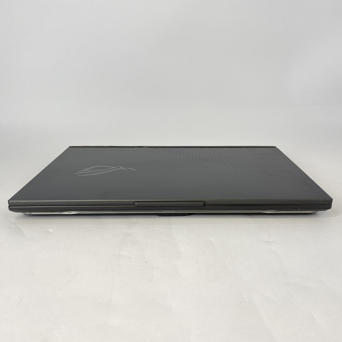 Asus ROG Strix G17 G713 17.3 Gray 2.4 GHz AMD Ryzen 9 7940HX 32GB RAM 2TB Solid State Drive NVIDIA GeForce RTX 4070 8 GB