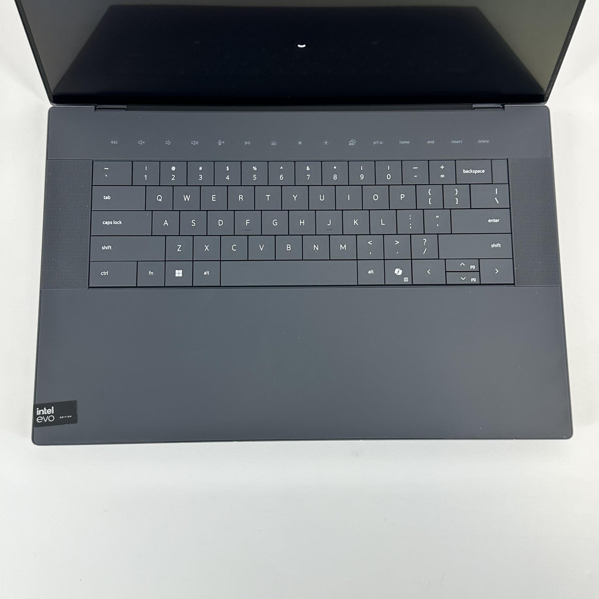 Dell XPS 16 9640 Graphite 3.8 GHz Intel Core Ultra 7 32GB RAM 1TB Solid State Drive NVIDIA GeForce RTX 4060 8 GB