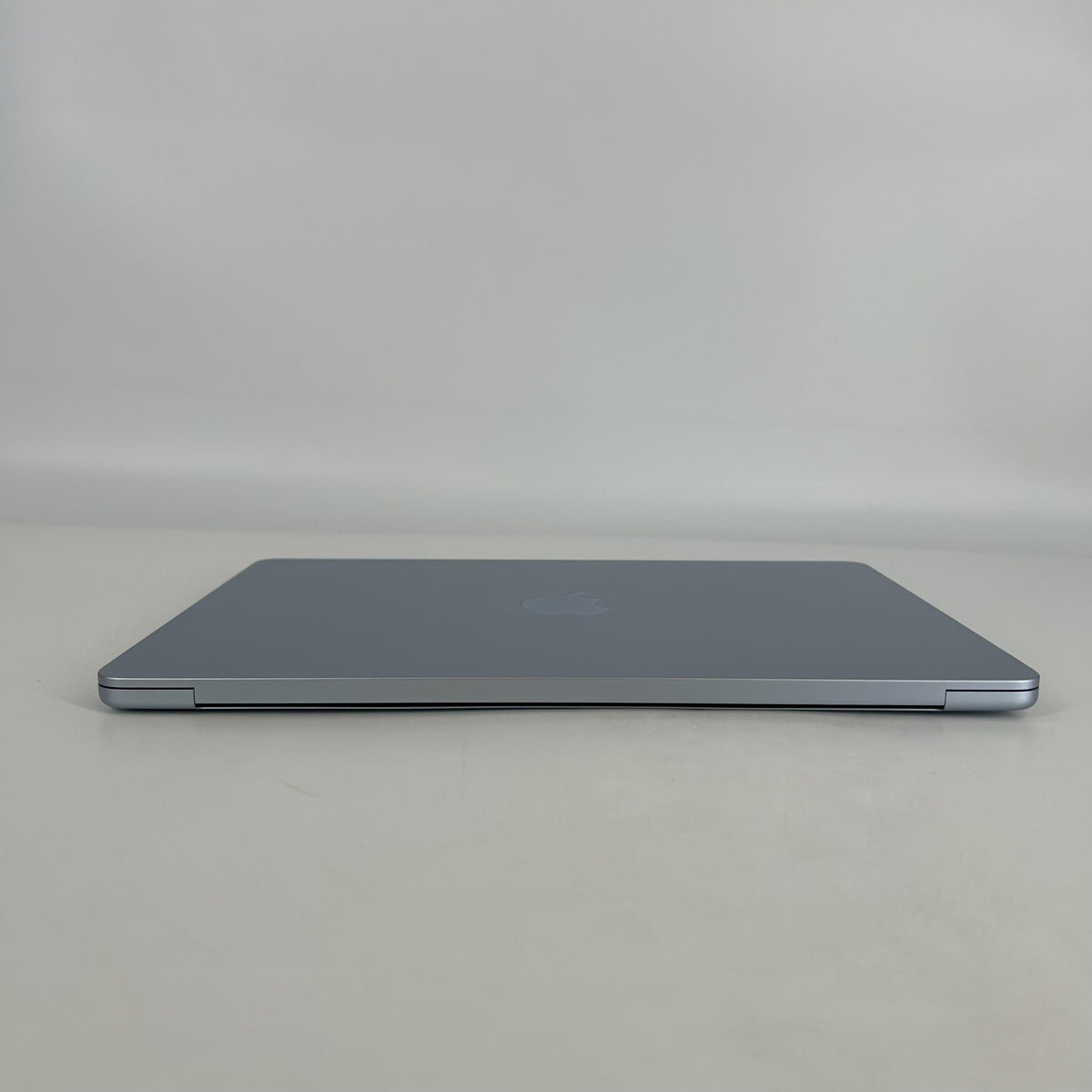 Apple MacBook Air 13 2025 Light Blue M4 10-Core CPU 16GB Unified Memory 256GB Solid State Drive 8-Core GPU