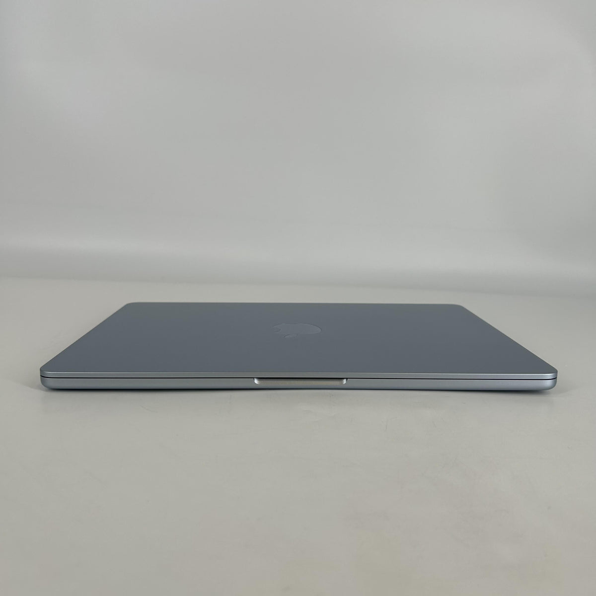 Apple MacBook Air 13 2025 Light Blue M4 10-Core CPU 16GB Unified Memory 256GB Solid State Drive 8-Core GPU