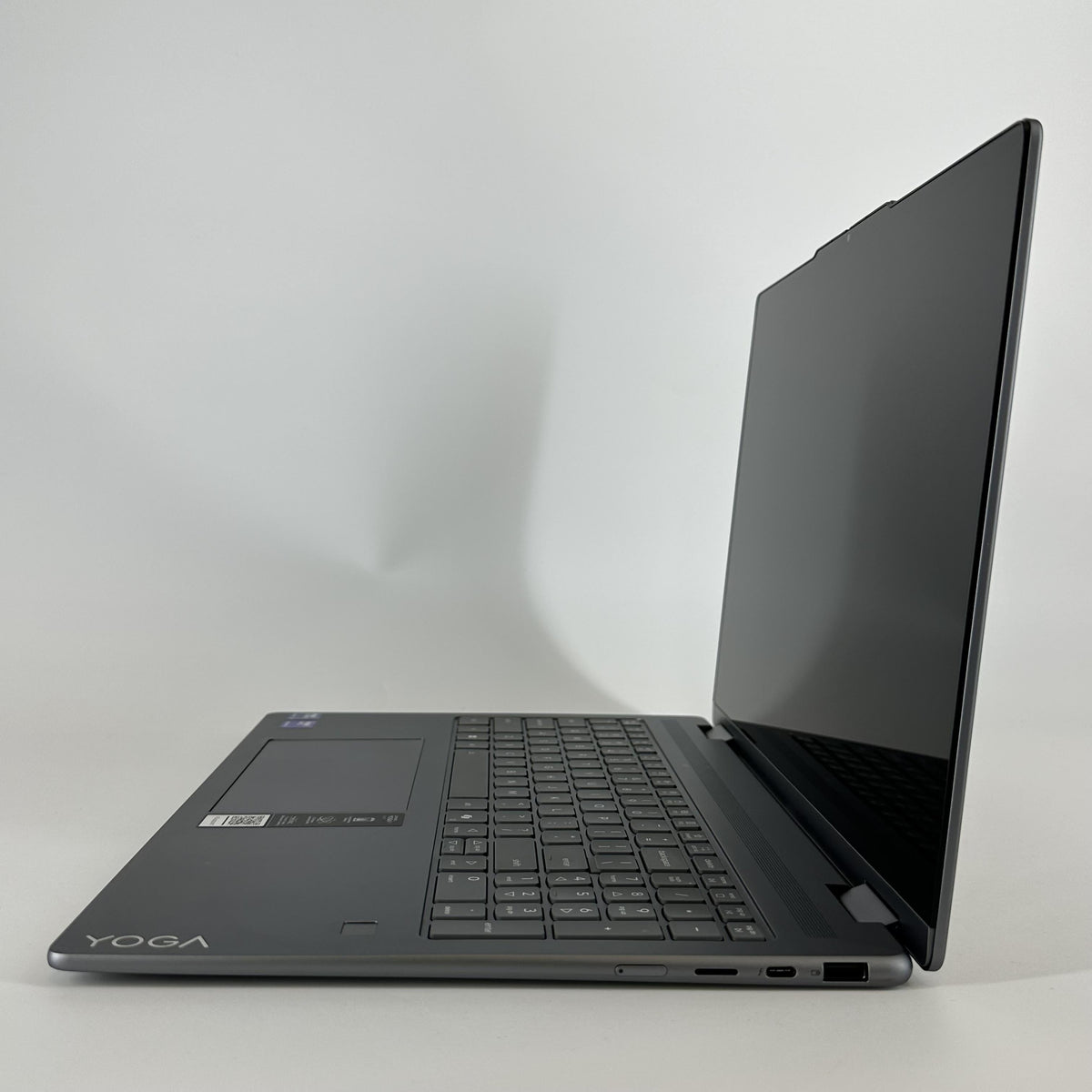 Lenovo Yoga 7i 16 Gray 2.1 GHz Intel Core Ultra 5 Series 2 16GB RAM 512GB Solid State Drive