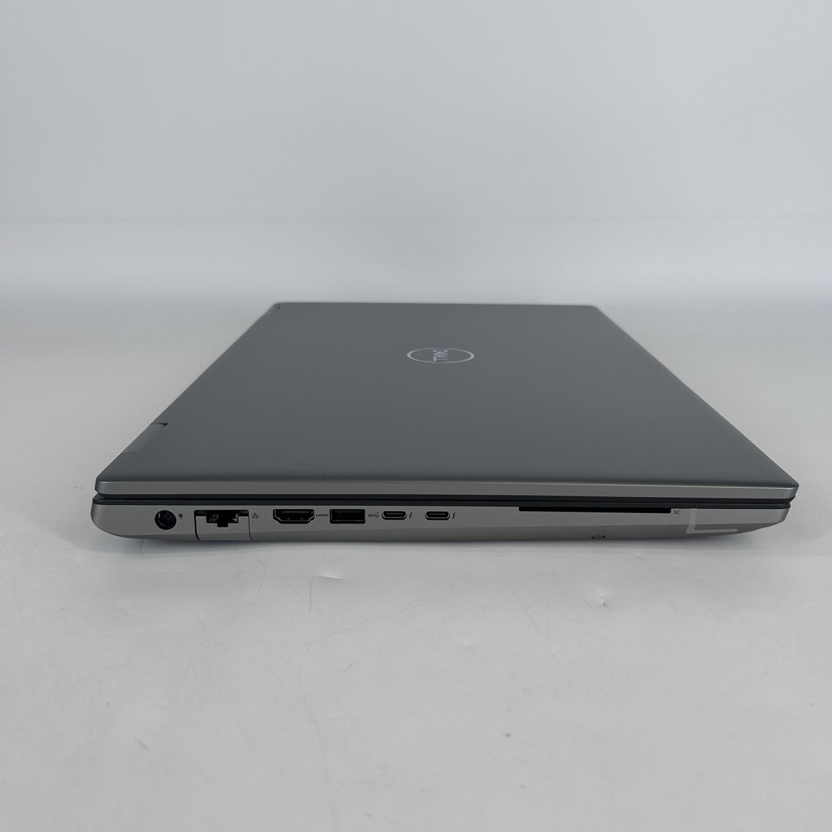 Dell Precision 7780 17.3 Gray 2.2 GHz Intel Core i9 13th Gen. 64GB RAM 1TB Solid State Drive NVIDIA RTX 1000 Ada 6 GB