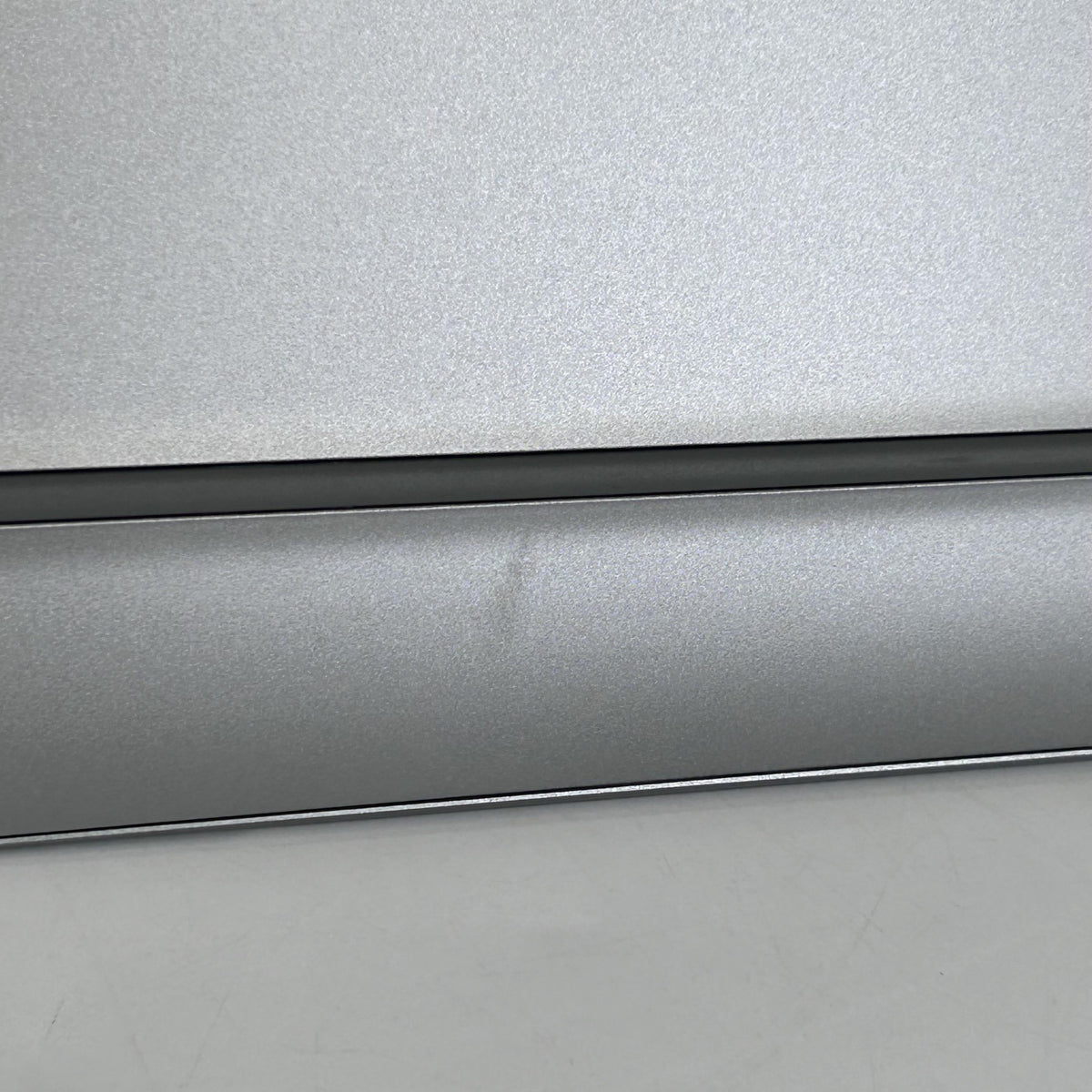 Dell Latitude 7650 16 Gray 2.1 GHz Intel Core Ultra 7 32GB RAM 1TB Solid State Drive