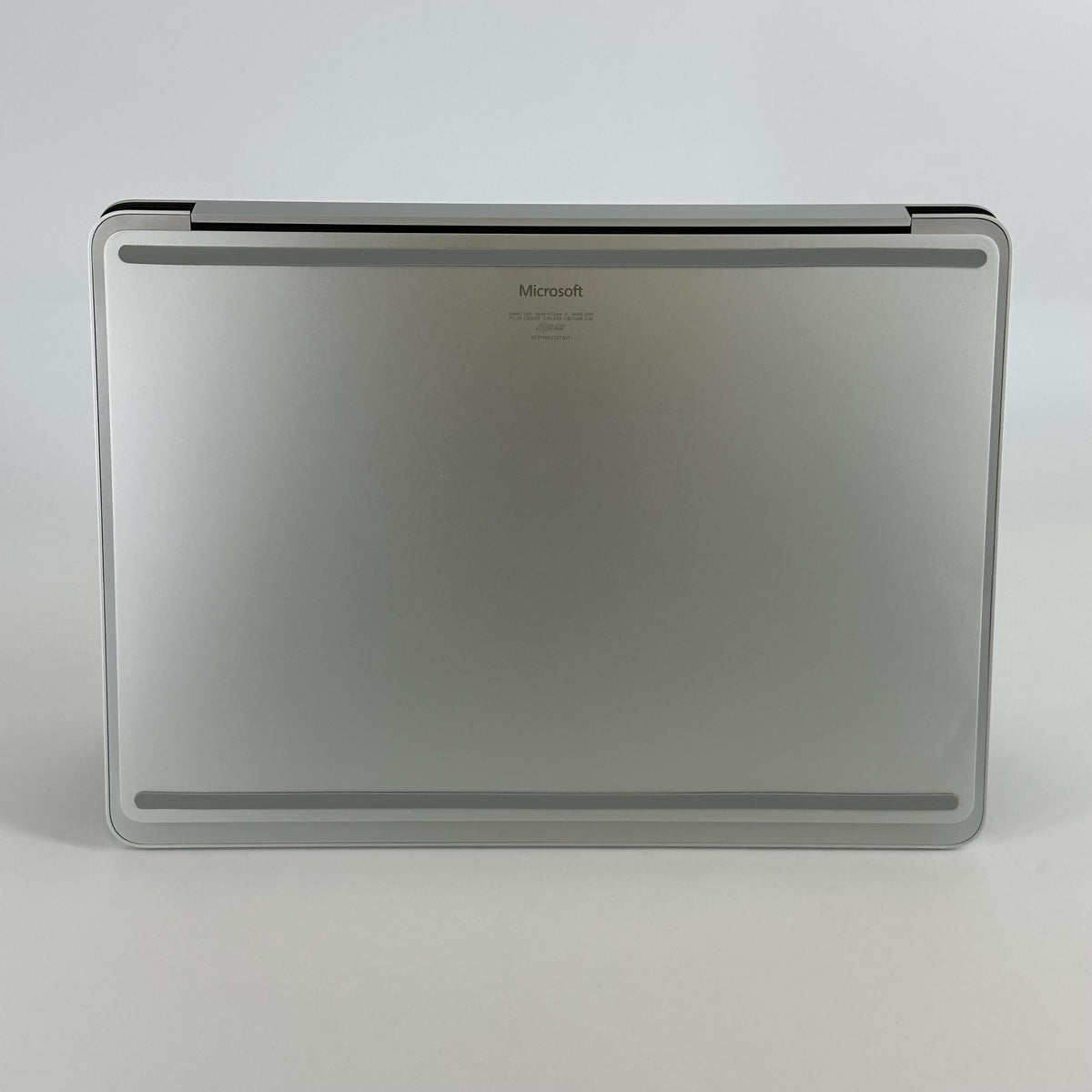 Microsoft Surface Laptop Studio 2 14.4 Silver 2.9 GHz Intel Core i7 13th Gen. 64GB RAM 1TB Solid State Drive NVIDIA GeForce RTX 4060 8 GB