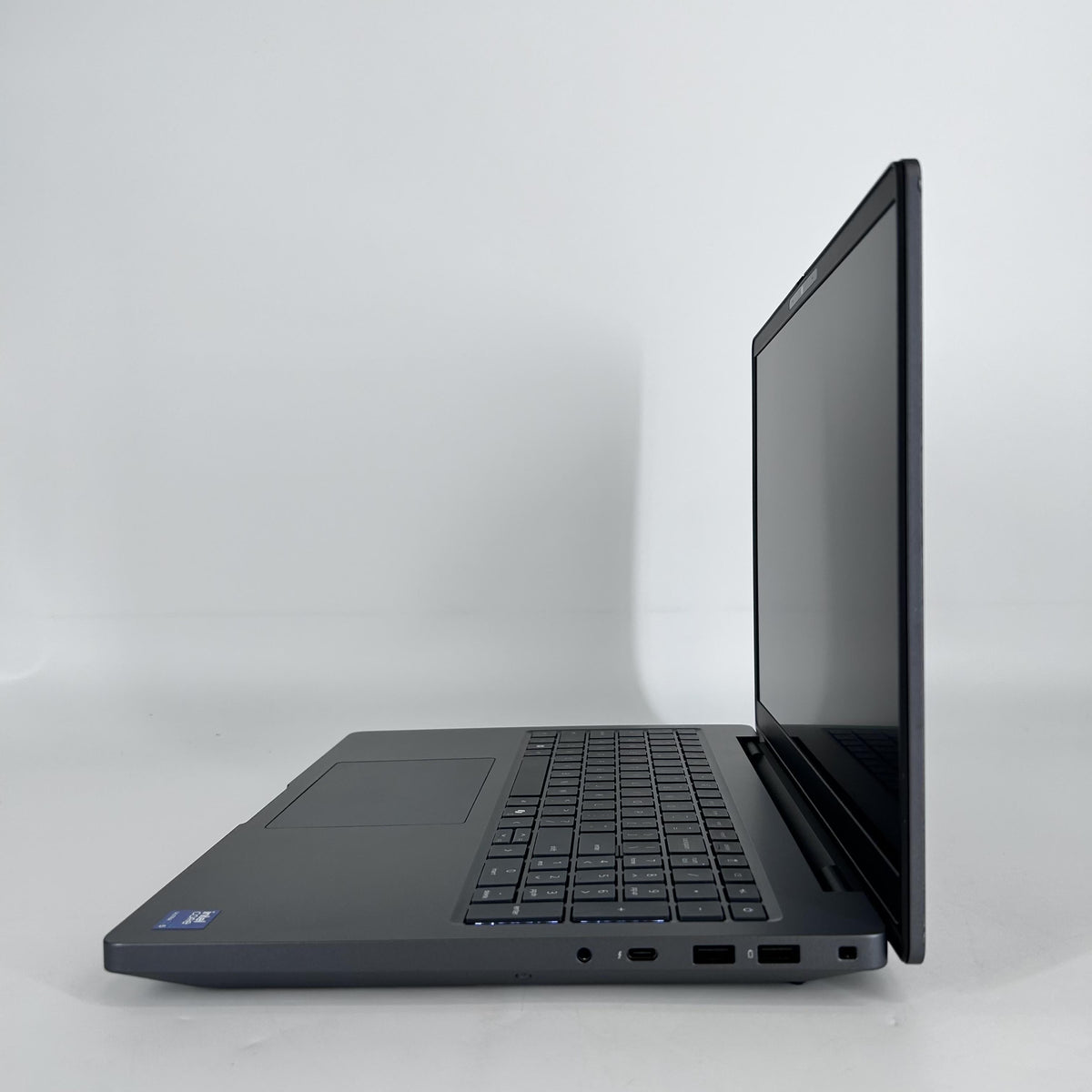 Dell Pro Max 16 Plus MB16250 Magnetite 2.9 GHz Intel Core Ultra 5 Series 2 32GB RAM 512GB Solid State Drive