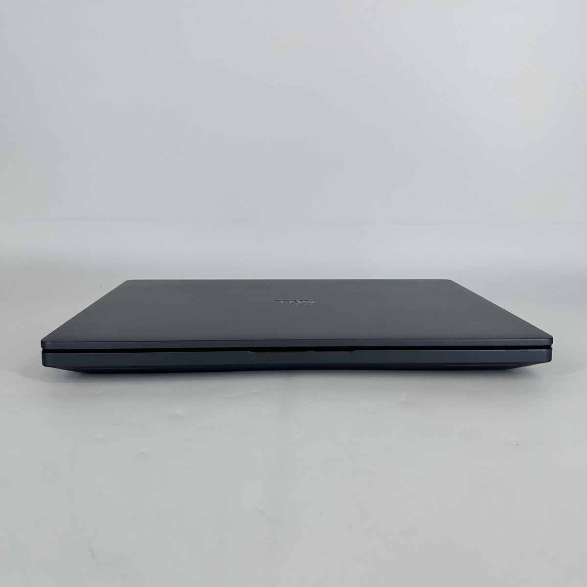 Dell Pro Max 16 Plus MB16250 Magnetite 2.9 GHz Intel Core Ultra 5 Series 2 32GB RAM 512GB Solid State Drive
